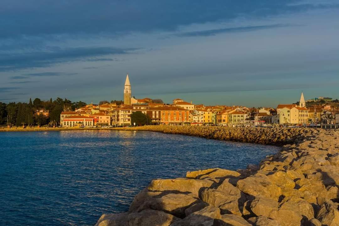 Apartmaji Soncek Izola Exteriér fotografie